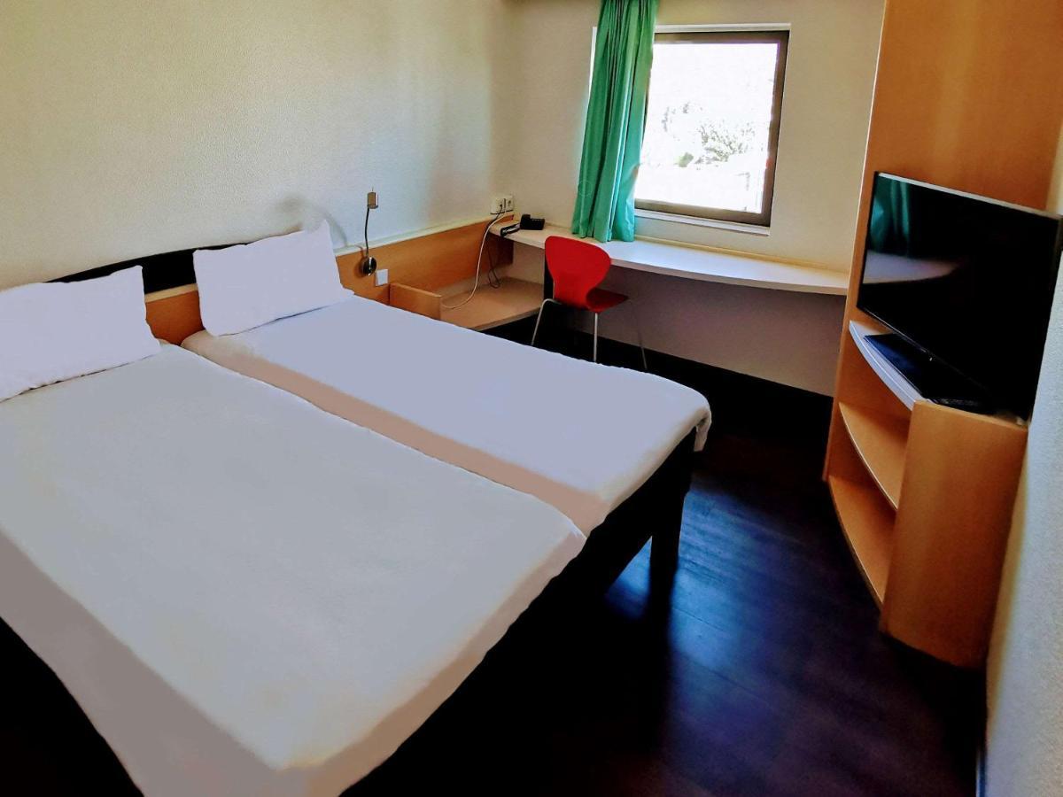 Hotel Ibis Leiria Fatima Exterior photo